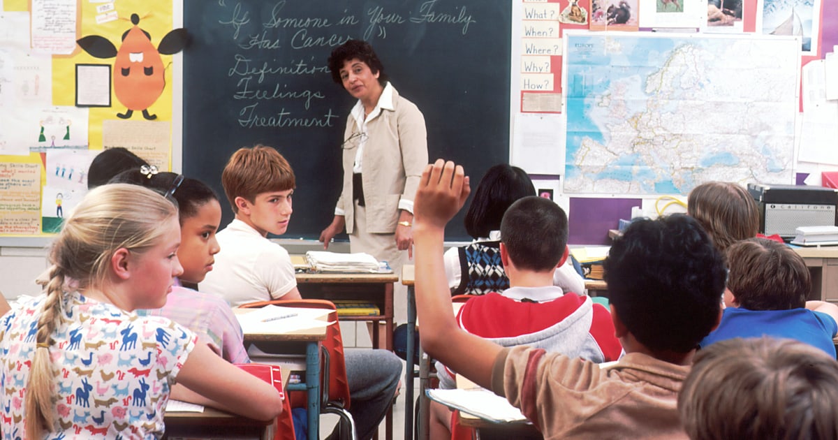 Is Screen-Based Online Schooling Right for a Young Child? The Trade-Offs